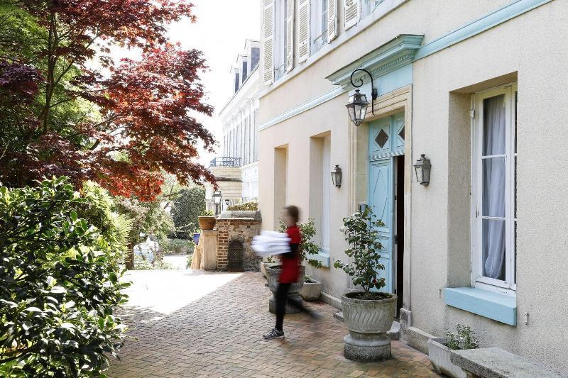 Hotel L'Ecrin Honfleur Exterior photo