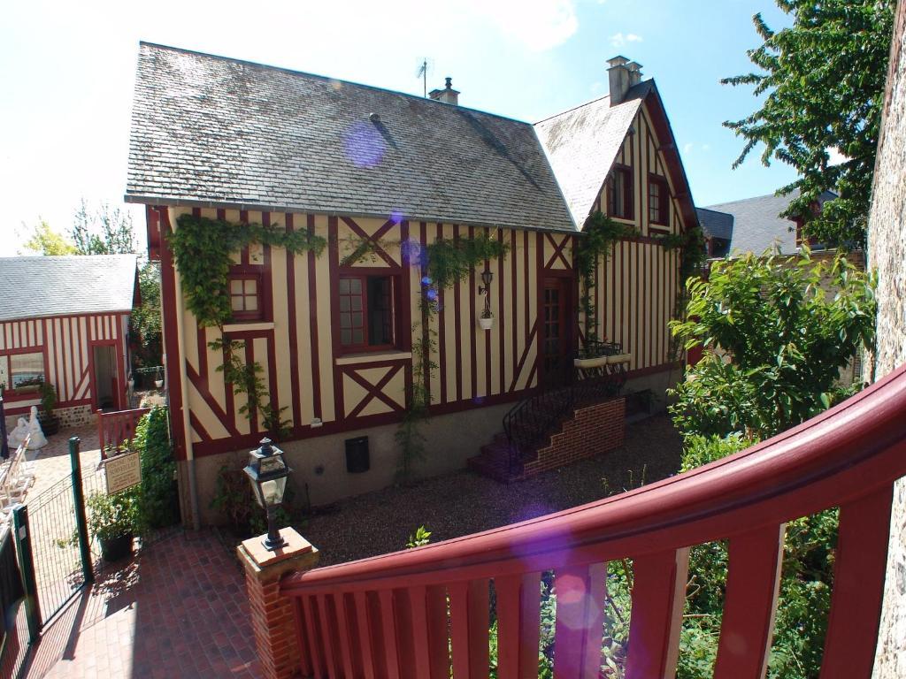 Hotel L'Ecrin Honfleur Exterior photo